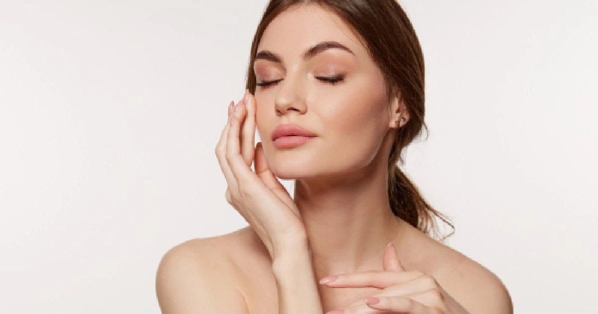 WomenhavingCoolpeel in Carmel IN