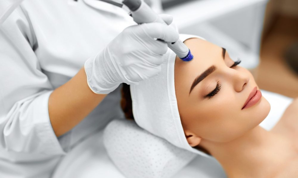 5 Reasons Microneedling Is So Beneficial for Your Skin